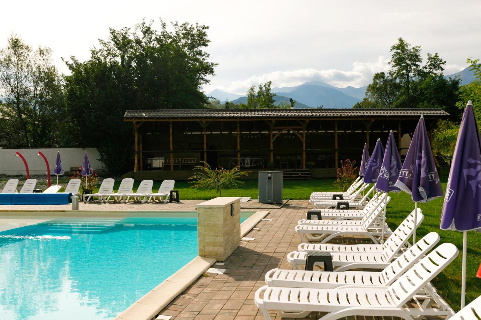 Hotel Domeniul Roa Avrig Exteriér fotografie